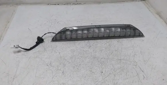 Mitsubishi Outlander Third/center stoplight P5631