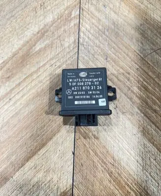 Mercedes-Benz E W211 Light module LCM A2118703126