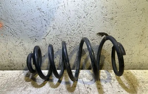 Jeep Wrangler Rear coil spring 68004458AA