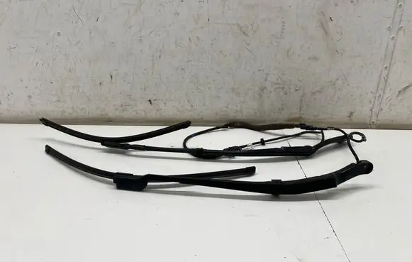 Jaguar I-Pace Windshield/front glass wiper blade J9D317526DC