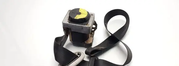 Volkswagen Golf IV Front seatbelt 1J3857706J