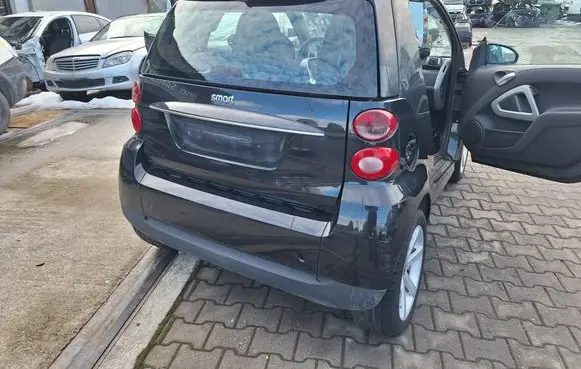 Smart ForTwo II Opening tailgate glass SMARTFORTWO451 SZYBAKLAPA