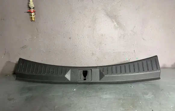Ford Kuga II Trunk/boot sill cover protection CV44S404C08AGW D0D1A