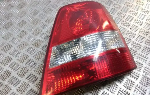KIA Sorento Rear/tail lights