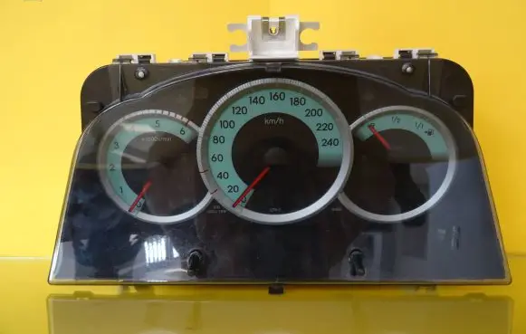 Toyota Corolla Verso AR10 Speedometer (instrument cluster) 838000F092A MB2574403890