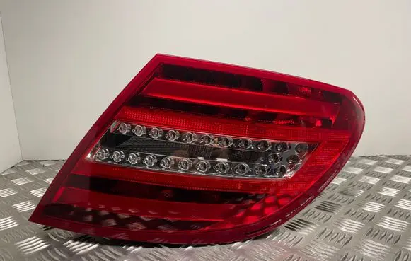 Mercedes-Benz C W204 Rear/tail lights 2048205864