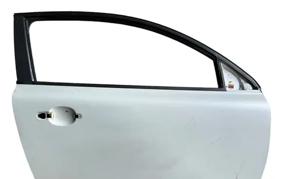 Volvo C30 Door (2 Door Coupe) 