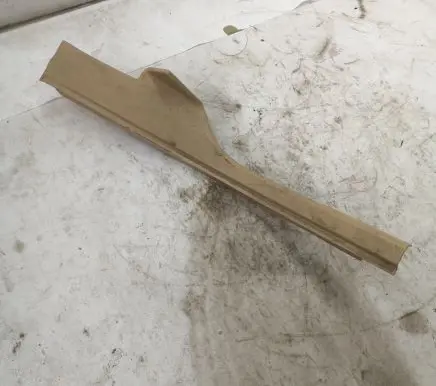BMW X5 E70 (D) pillar trim (bottom) 51477148528