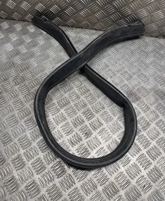 BMW 2 F45 Engine compartment rubber 7300516