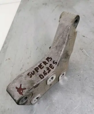 Skoda Superb B6 (3T) Gearbox mounting bracket 1K0199117