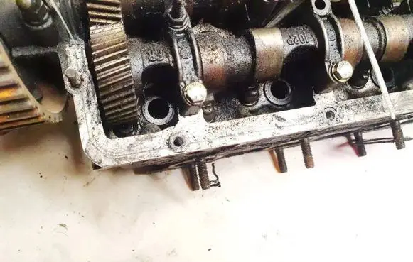 Audi A6 S6 C5 4B Camshaft 