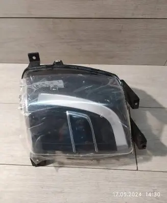 Tesla Model X Front fog light 1034330-00-B