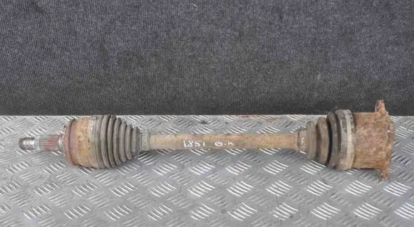 Suzuki Grand Vitara II Rear driveshaft
