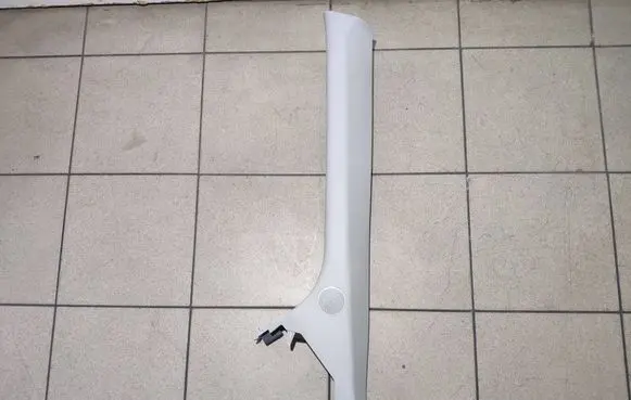 (A) pillar trim