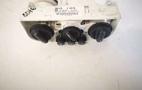 Opel Meriva A Climate control unit 93329465