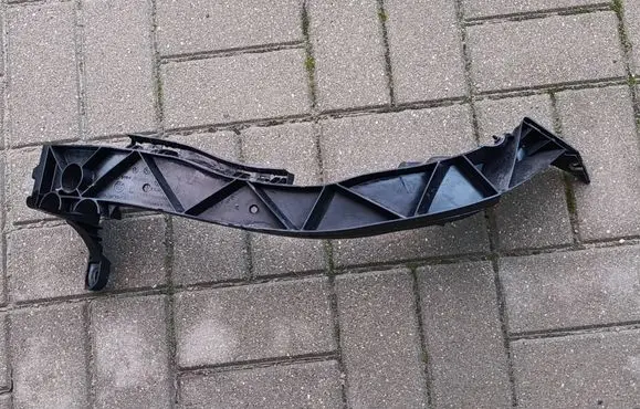 BMW 1 E81 E87 Headlight/headlamp mounting bracket 7120823 18575
