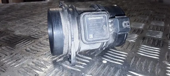 Renault Megane III Mass air flow meter 8200682558