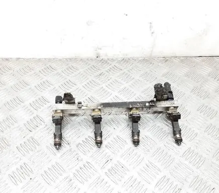Fuel injectors set
