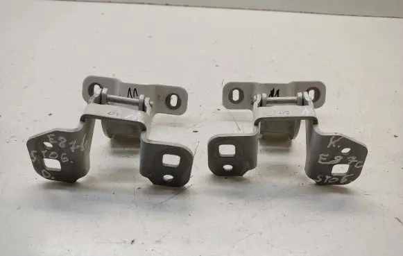 BMW 1 E82 E88 Convertible roof hinge 471 472