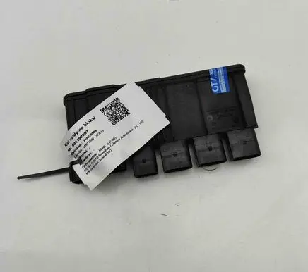 BMW 5 G30 G31 G38 Current control relay P00154201 8638551