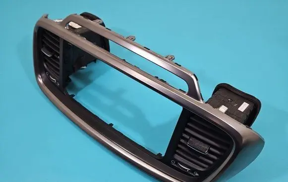 KIA Sorento Dash center air vent grill 84740-C5100CP7 IMPRK1504127