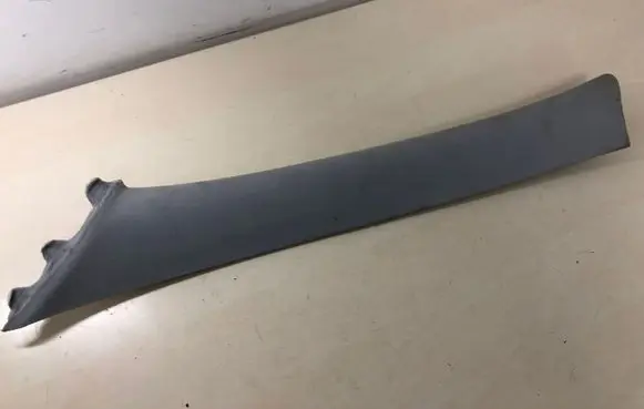Mercedes-Benz E W211 (A) pillar trim A2116900325