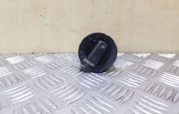 Audi A4 S4 B6 8E 8H Light switch 8E0941531A
