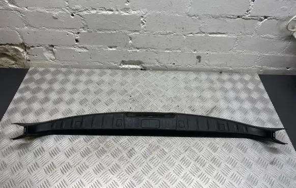BMW 5 GT F07 Other trunk/boot trim element 7201653