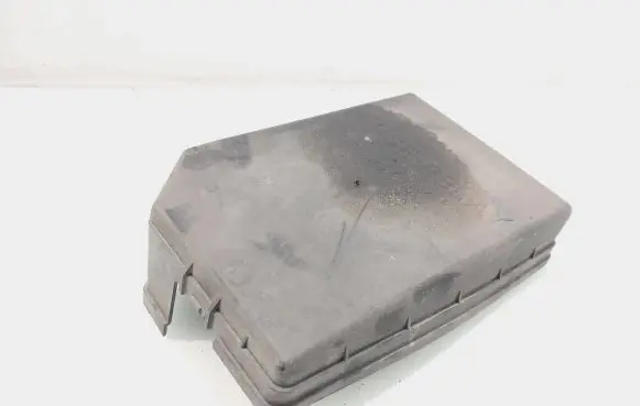 Hyundai Elantra Fuse box cover 912102D036
