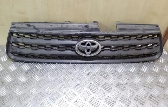 Toyota RAV 4 (XA20) Front grill