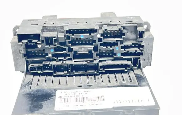 Mercedes-Benz CLK A209 C209 Fuse module 2095451101 5DK00848511