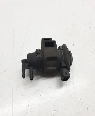 Nissan Qashqai Vacuum valve 8200661049