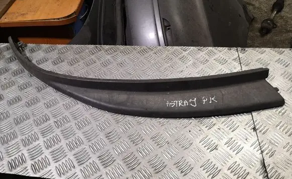 Front bumper lip