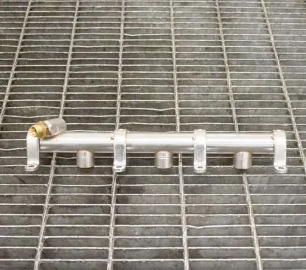 Audi Q5 SQ5 Fuel main line pipe 06M133315L
