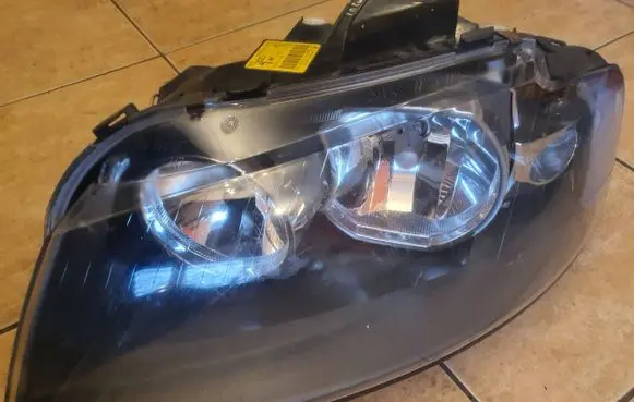 Audi A3 S3 8P Headlight/headlamp 8P0941003L 0301206601 270704824