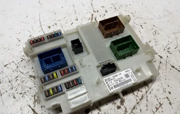 Volvo XC70 Comfort/convenience module 31327994