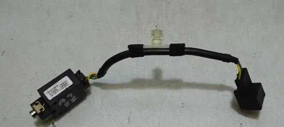 Audi A4 S4 B8 8K AUX in-socket connector 8K0035474