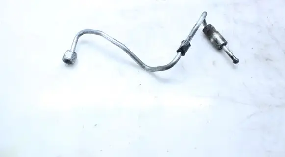 Mitsubishi Pajero Fuel injector supply line/pipe 