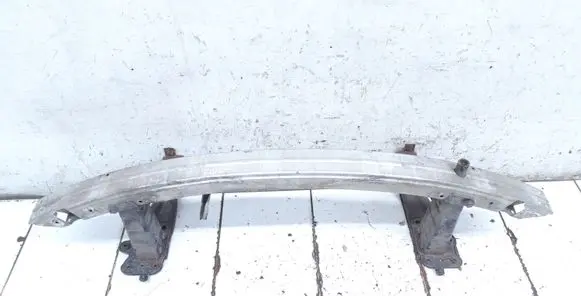 Mercedes-Benz CLS C219 Front bumper cross member