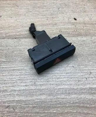 Audi A6 S6 C6 4F Hazard light switch 4F0941509 9751216