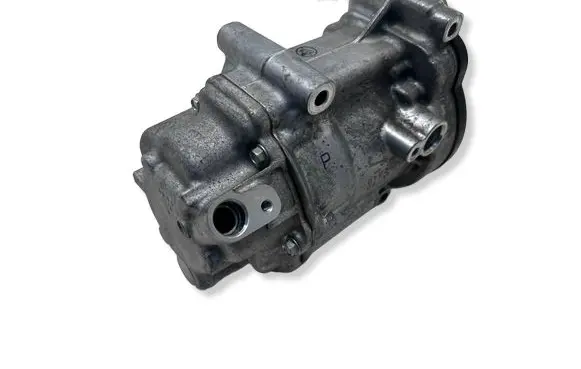 Toyota Corolla E210 E21 Air conditioning (A/C) compressor (pump) OYT26785 0424001192 ESB20C