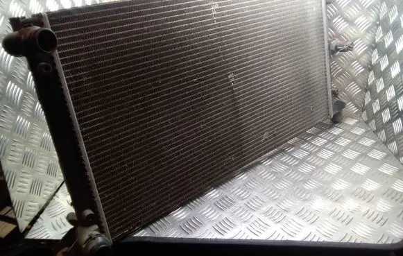 Ford Galaxy Coolant radiator 7M3121253