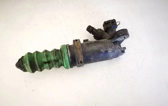 Audi A6 S6 C6 4F Clutch master cylinder 4F0721257E