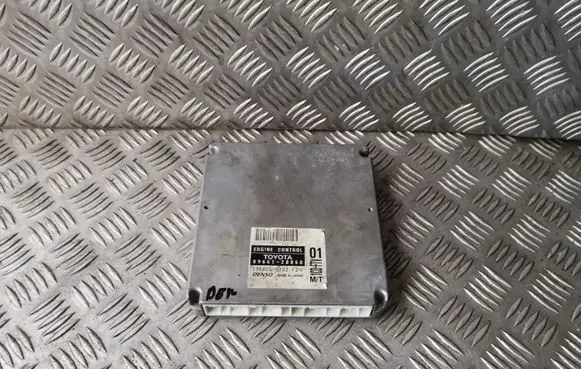 Toyota Previa (XR30, XR40) II Engine control unit/module 8966128850 1758005102