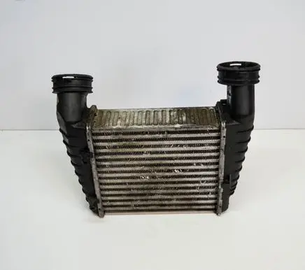 Audi A4 S4 B5 8D Intercooler radiator 8D0145805C