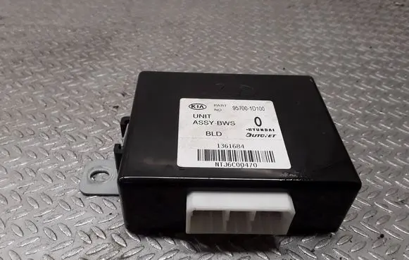 KIA Carens II Parking PDC control unit/module 957001D100
