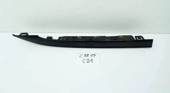 Volkswagen Golf VIII Trim molding 5H9854690A
