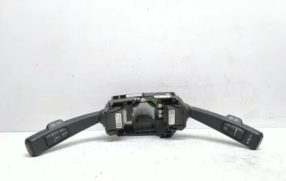 Volvo V70 Wiper turn signal indicator stalk/switch 31264344 31264347 31264354