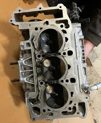 Audi A8 S8 D5 Engine head 06M103062AM 06M103404AF CZSA30TFSI