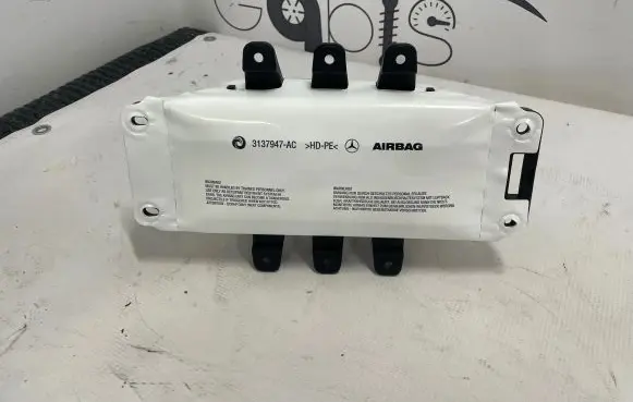 Mercedes-Benz GLC C254 Passenger airbag A2548601701